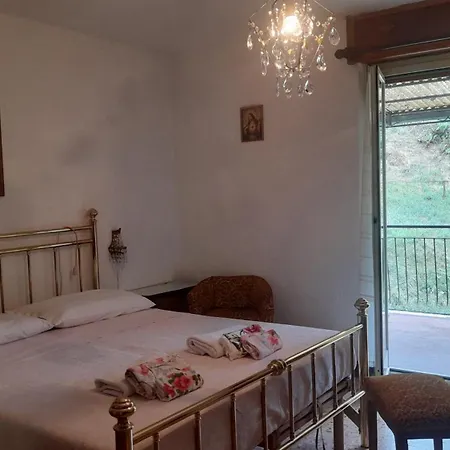 Cadlaelsa Apartment